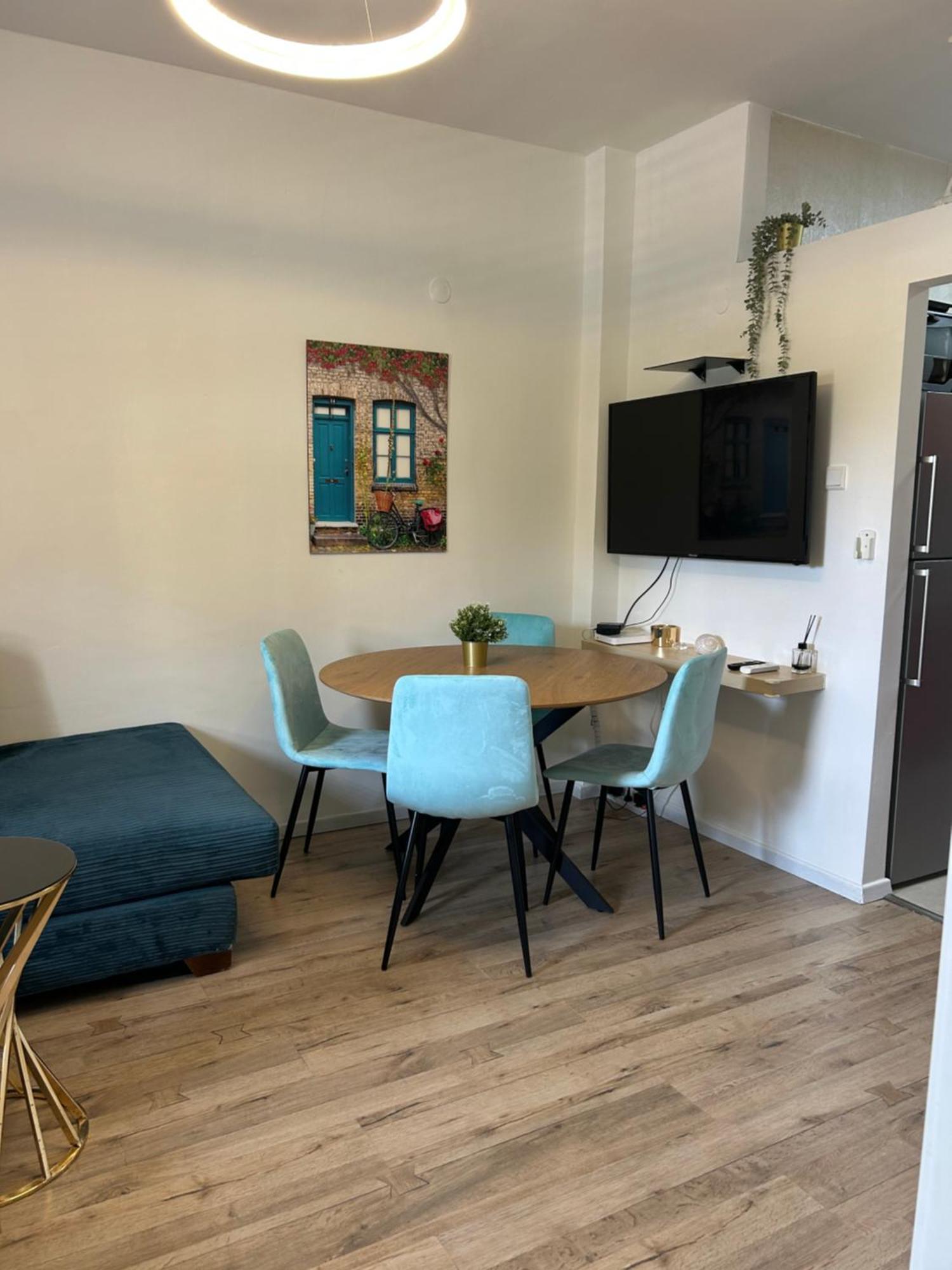 Apartment 2 Bedrooms 